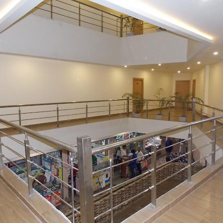 Nutan Hotel Balrampur Екстер'єр фото