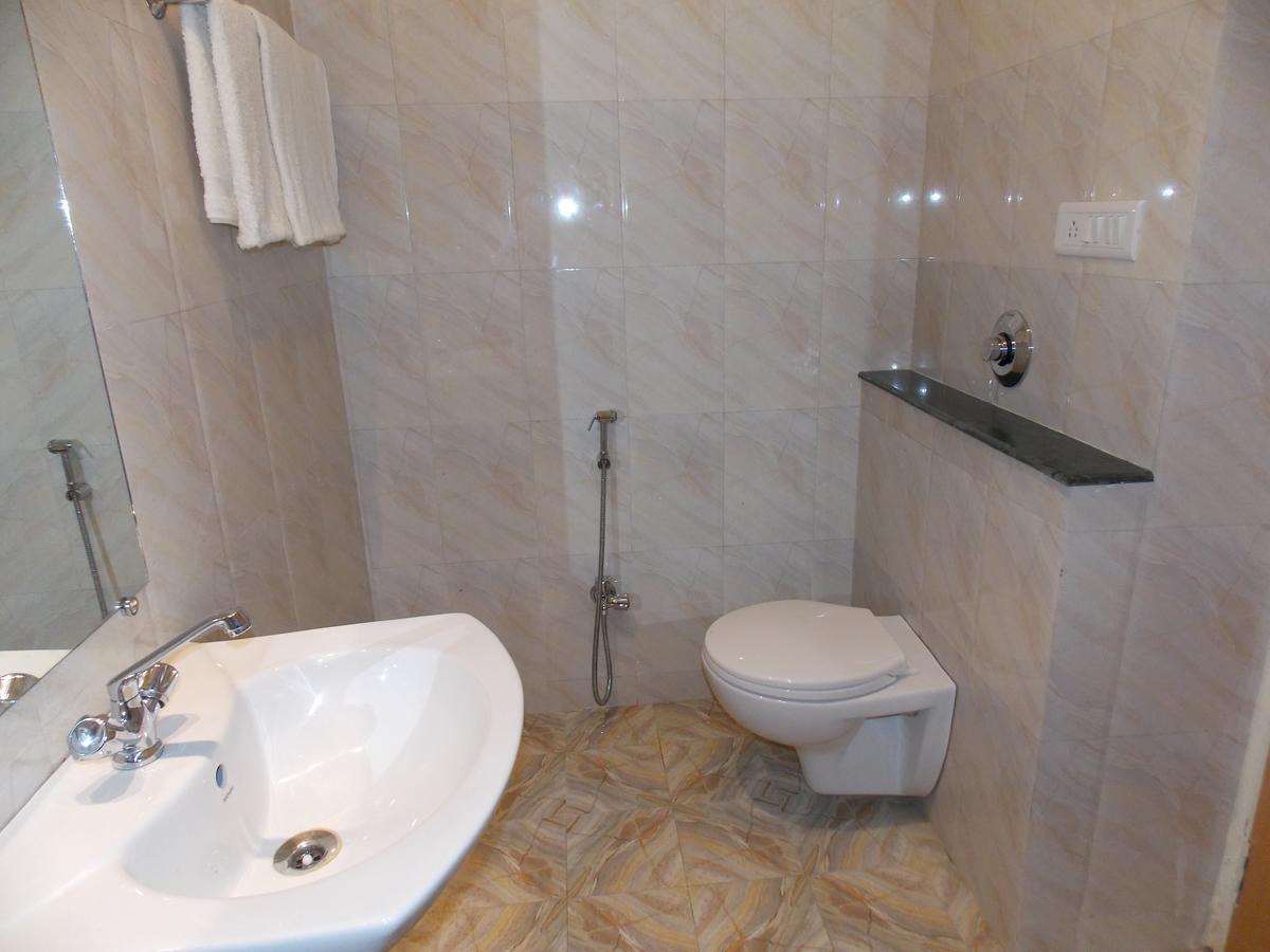 Nutan Hotel Balrampur Екстер'єр фото